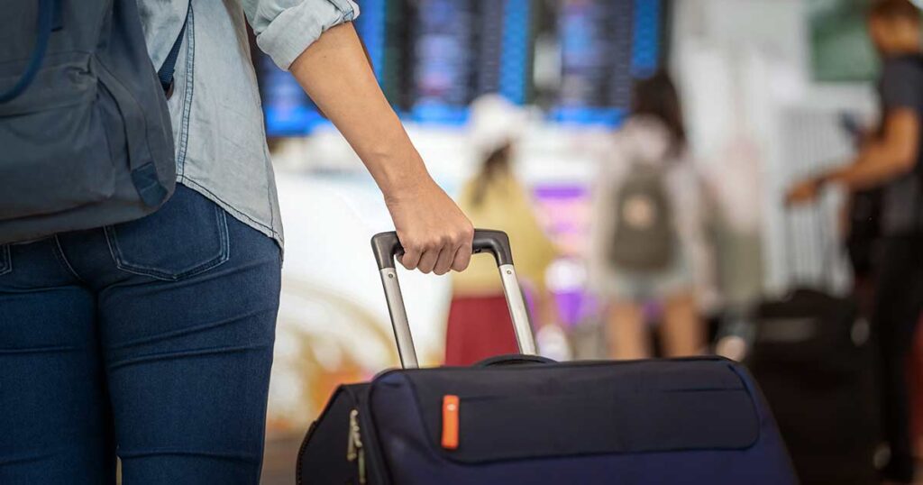 A nurse traveling to her next job